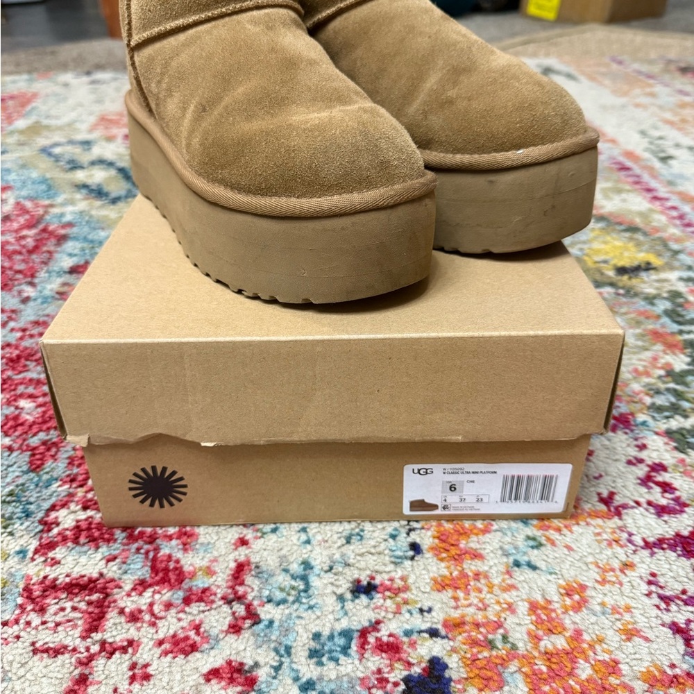 UGG Women's Classic Ultra Mini Platform Ankle Boots